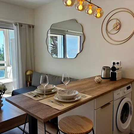 Cozy 2-room Cannes